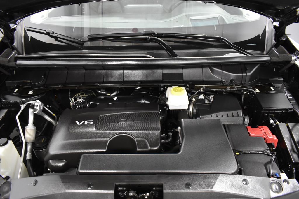 Certified 2024 Nissan Pathfinder Platinum image 39
