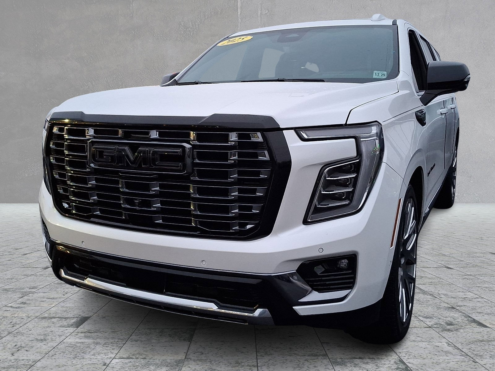 Certified 2025 GMC Yukon XL Denali Ultimate w/ LPO, Illumination Package image 4
