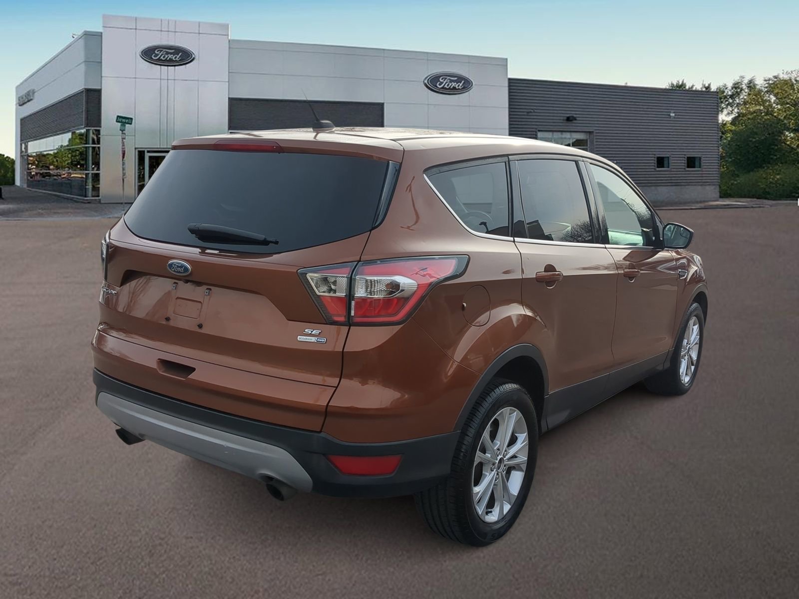Used 2017 Ford Escape SE image 11