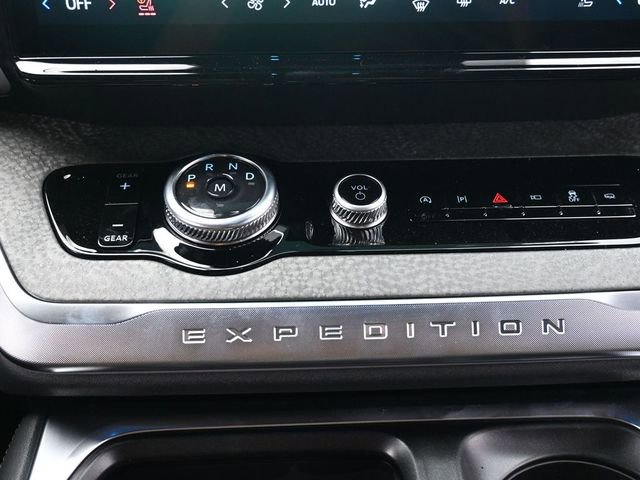 New 2026 Ford Expedition Tremor image 22