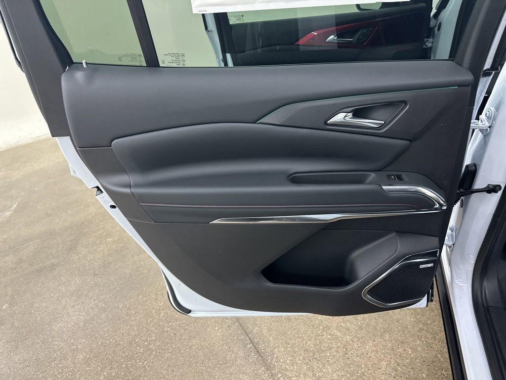 New 2026 Chevrolet Traverse RS AWD/4WD image 33