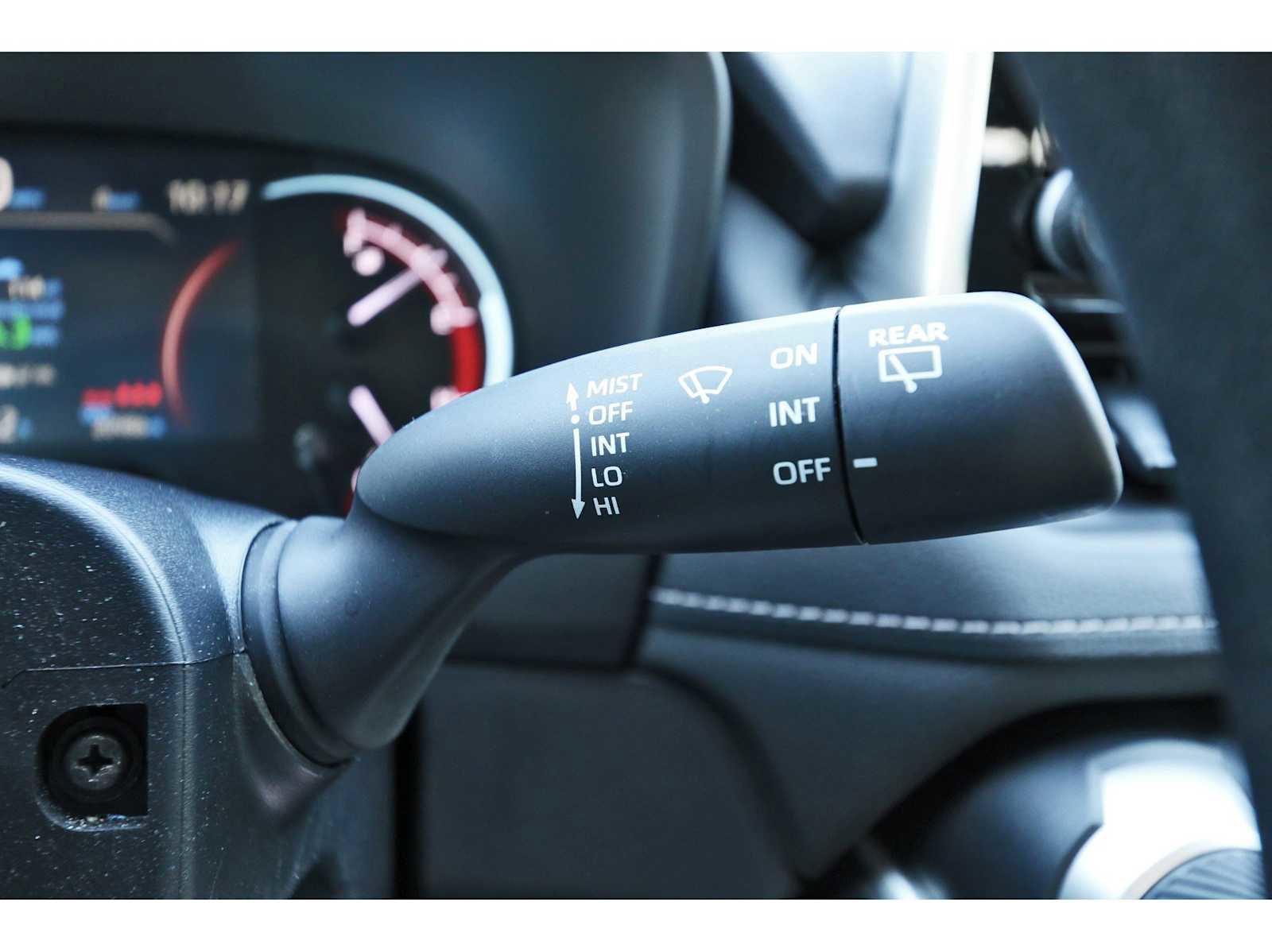 Used 2024 Toyota RAV4 LE image 18