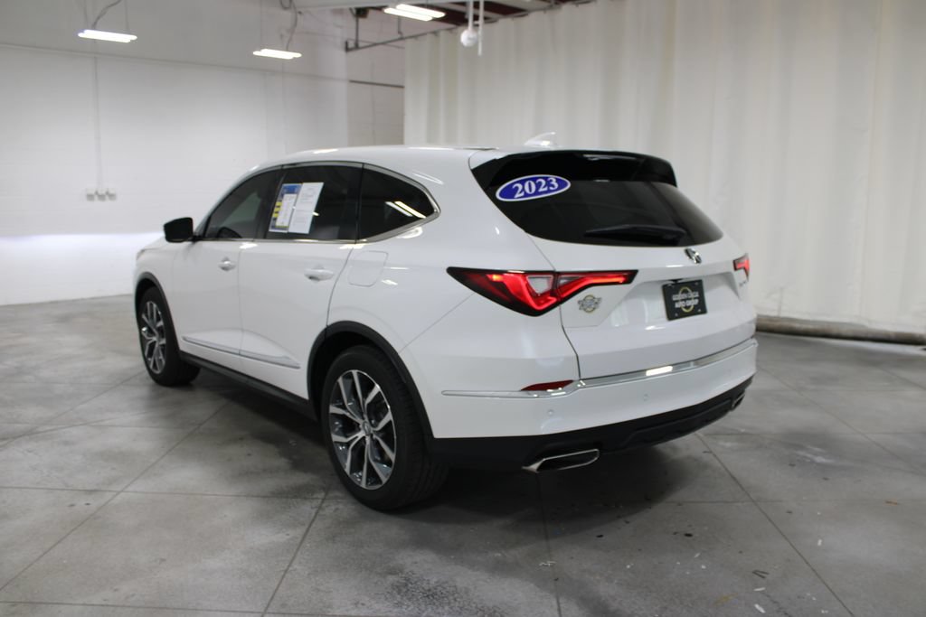 Used 2023 Acura MDX w/ Technology Package FWD image 7