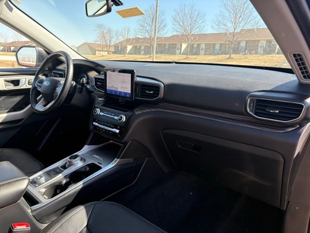 Used 2020 Ford Explorer Limited w/ Class III Trailer Tow Package image 18