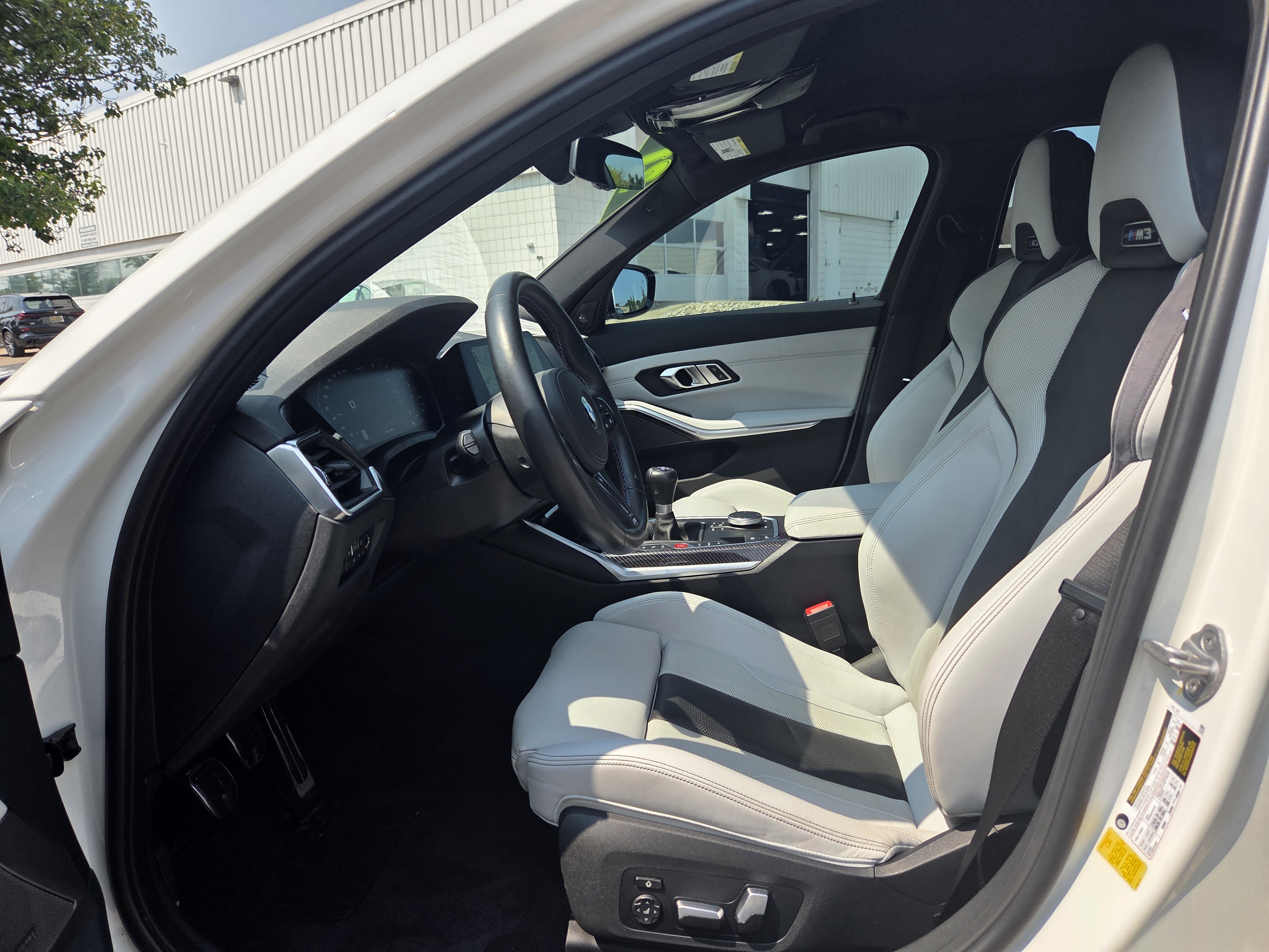 Used 2021 BMW M3 w/ Executive Package RWD image 9