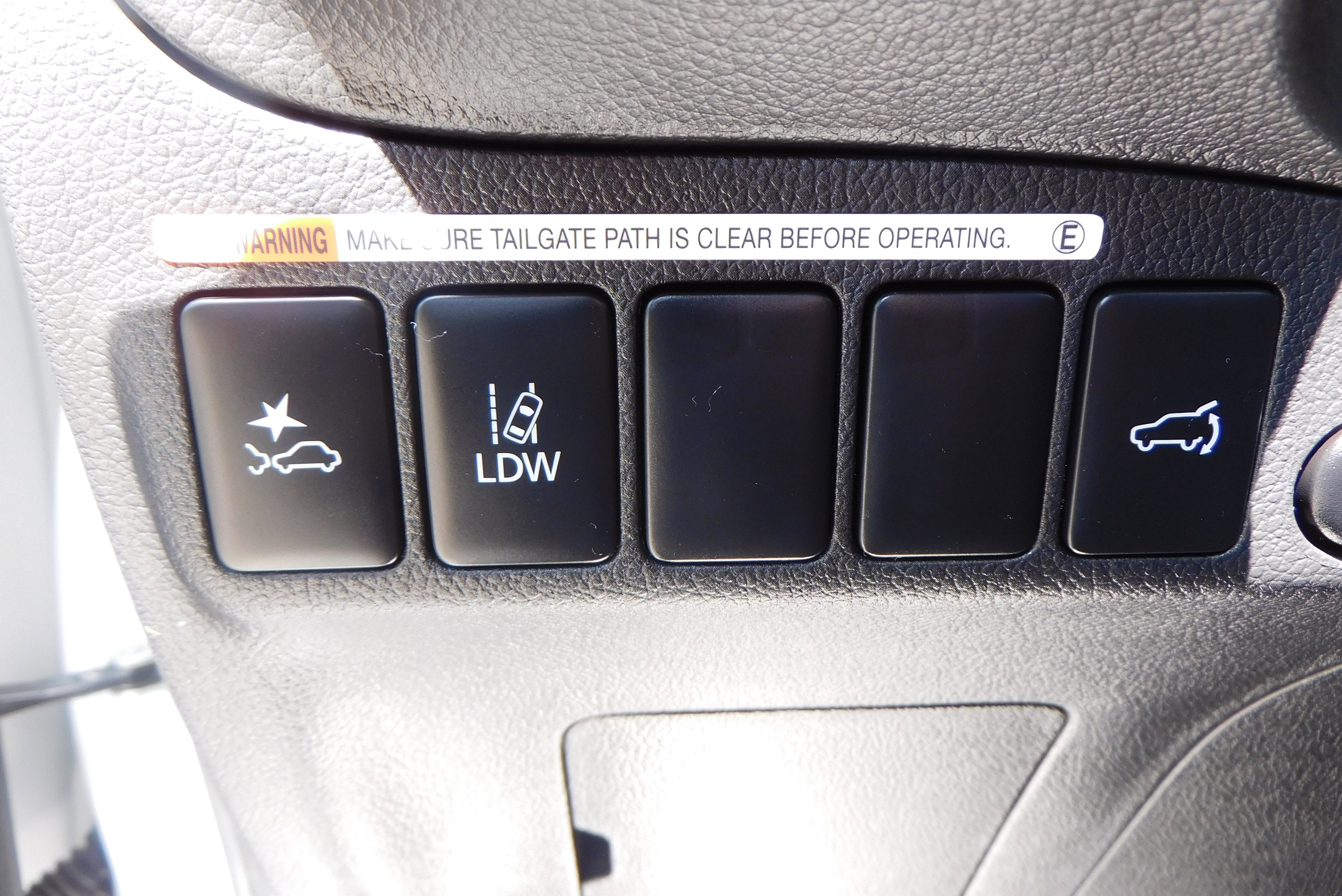 Used 2022 Mitsubishi Outlander SEL image 15