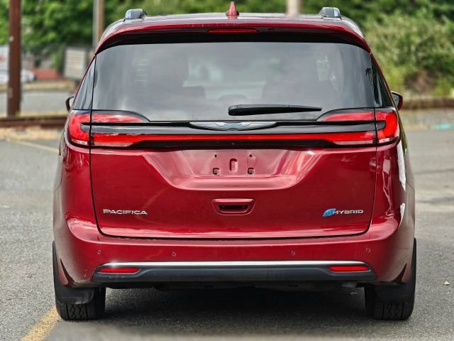 Used 2021 Chrysler Pacifica Limited FWD image 9