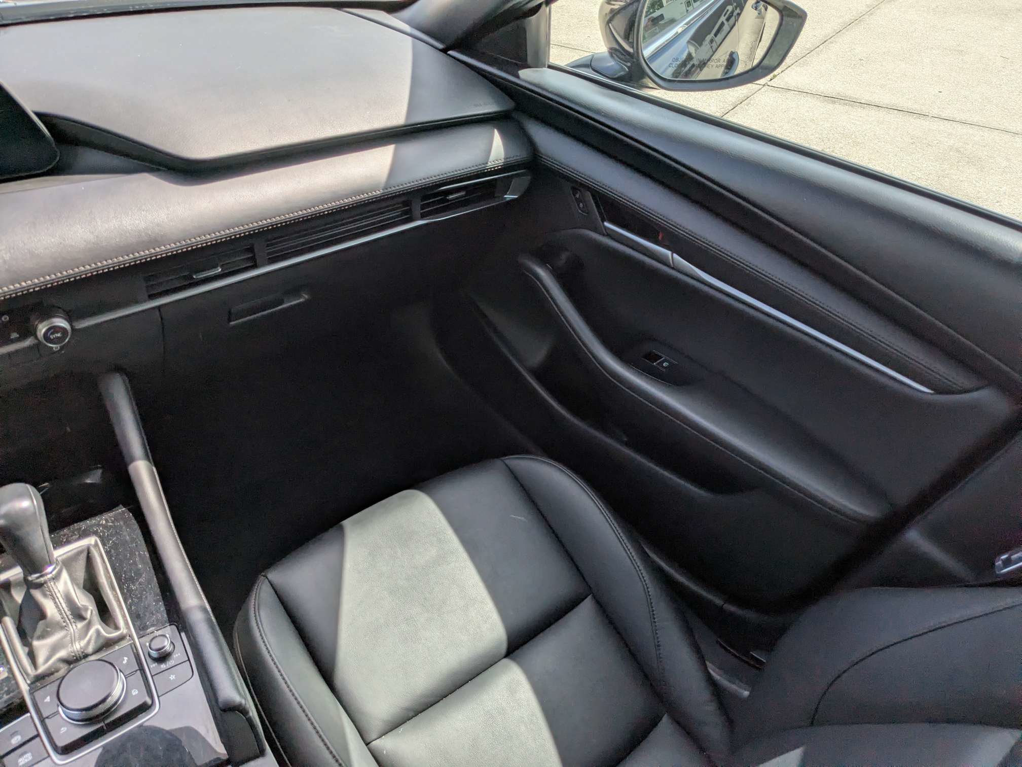 Used 2024 MAZDA MAZDA3 s FWD image 16