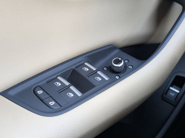 Used 2021 Audi Q7 2.0T Premium Plus w/ Executive Package image 29