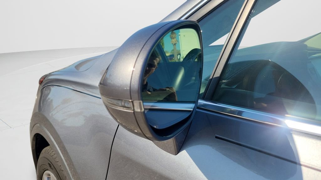 Used 2020 Buick Envision Essence image 25