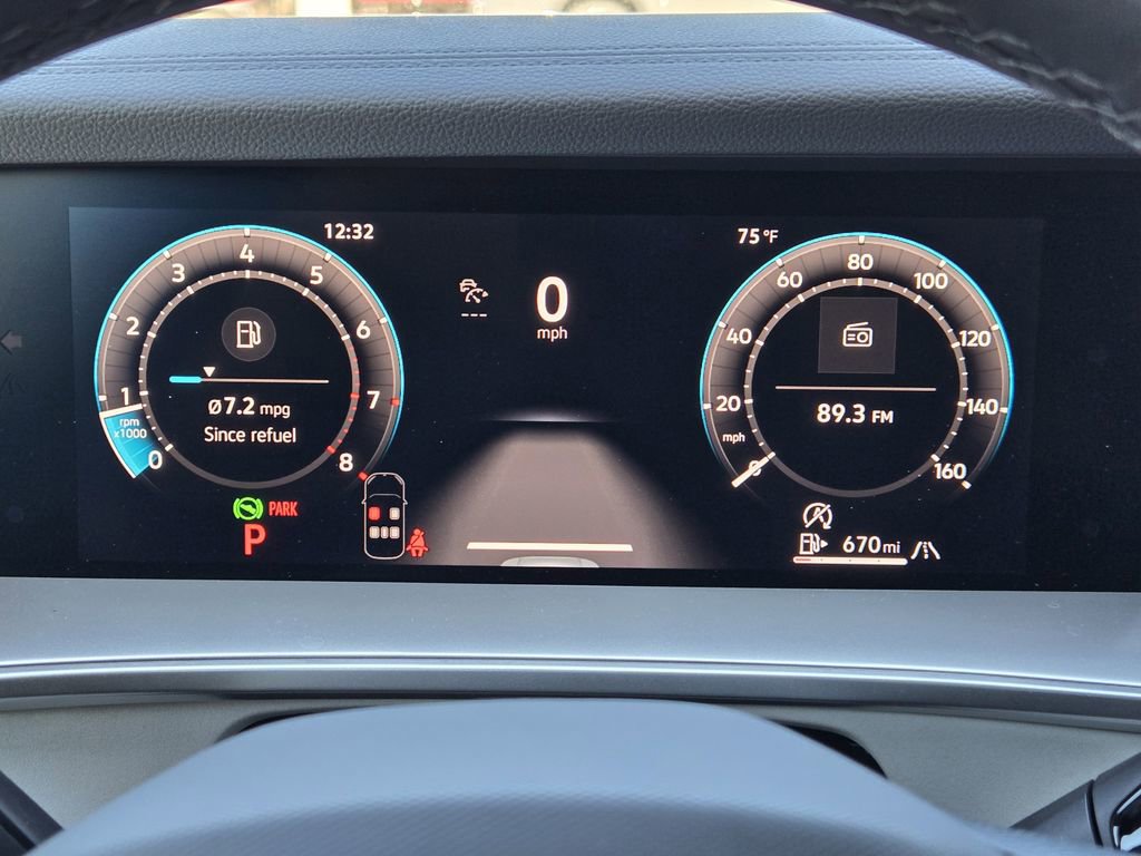 New 2026 Volkswagen Tiguan SE R-Line image 13