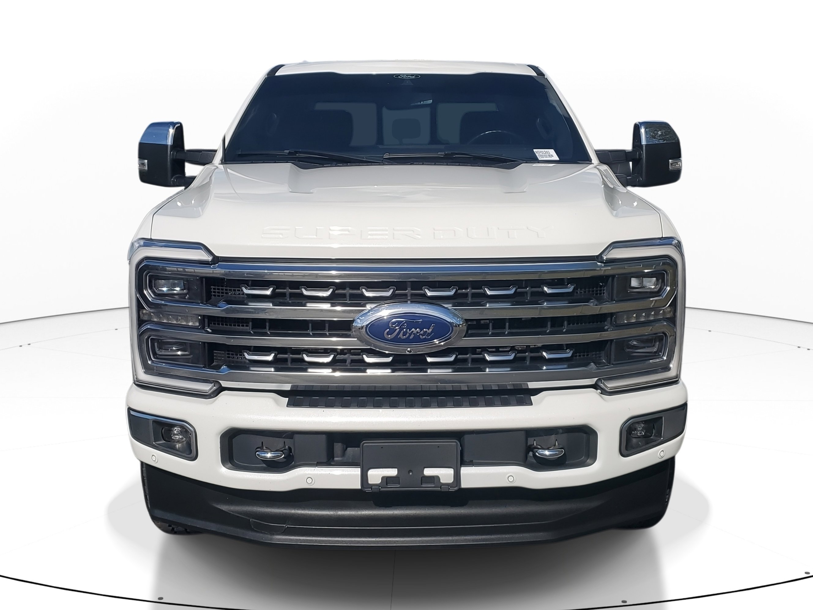 Used 2024 Ford F250 Platinum w/ FX4 Off-Road Package image 2