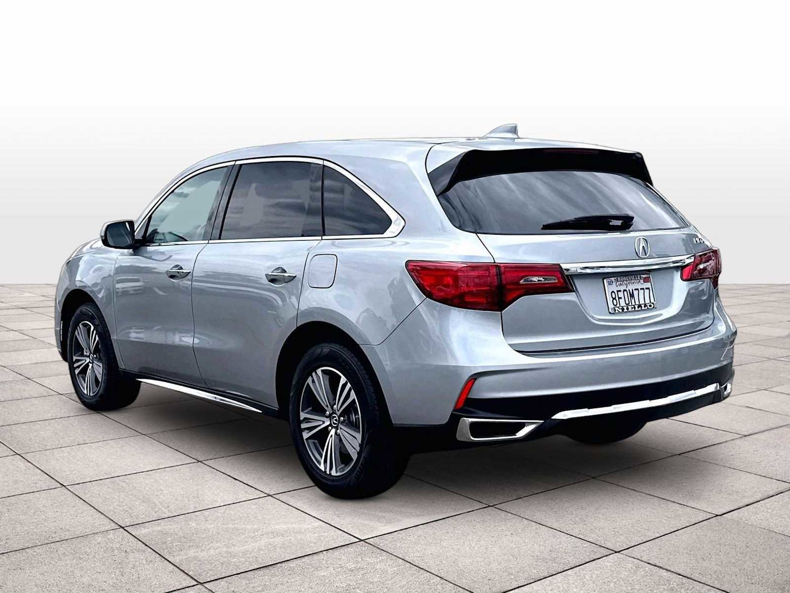 Used 2018 Acura MDX FWD image 13