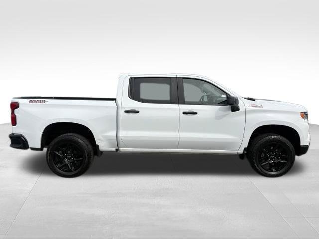 Used 2025 Chevrolet Silverado 1500 LT Trail Boss w/ Convenience Package II AWD/4WD image 9