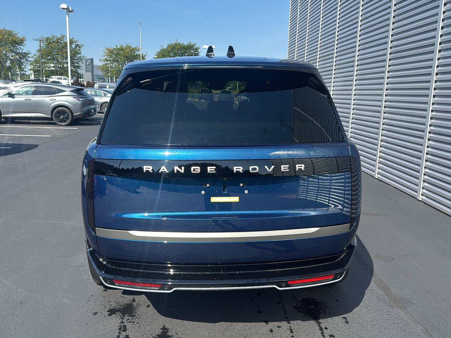 New 2026 Land Rover Range Rover SE AWD/4WD image 4
