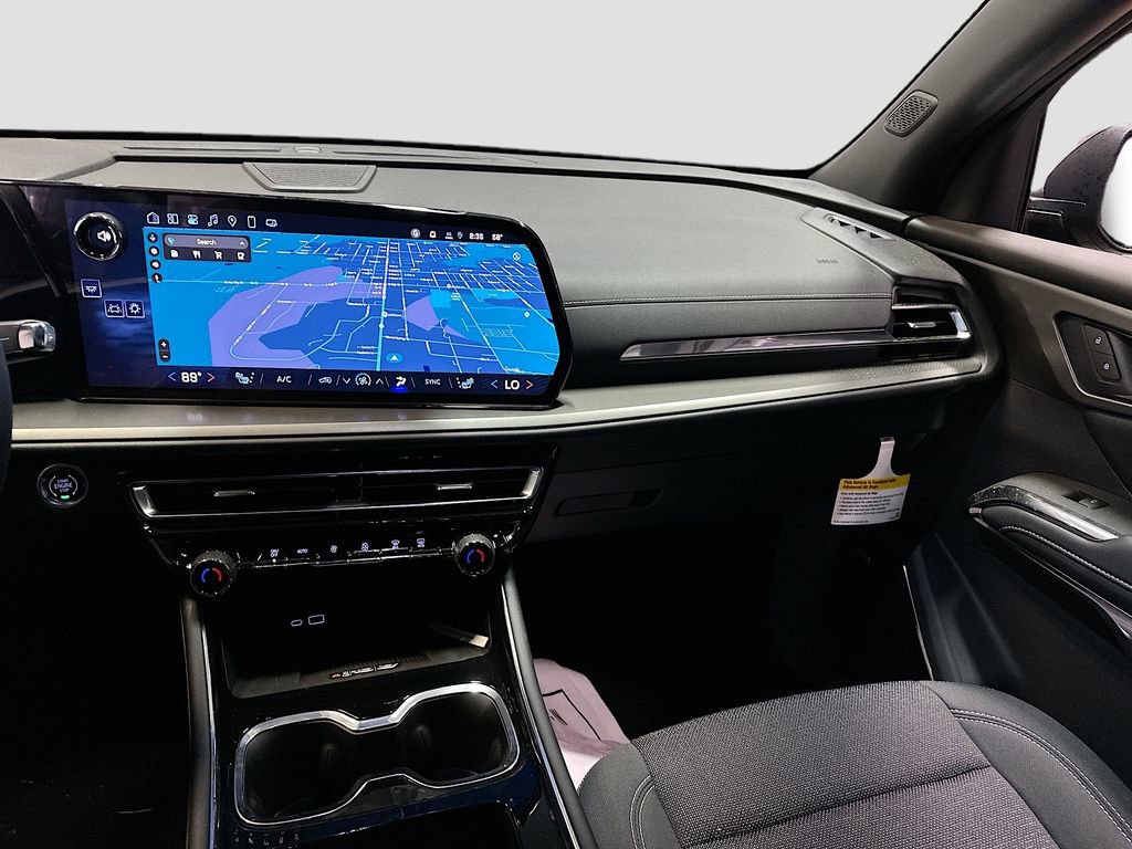 New 2025 Chevrolet Traverse LT w/ Enhanced Driving Package image 25