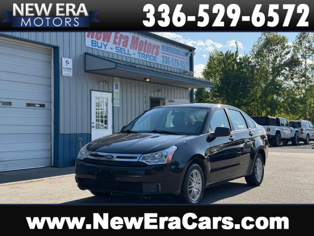 Used 2010 Ford Focus SE