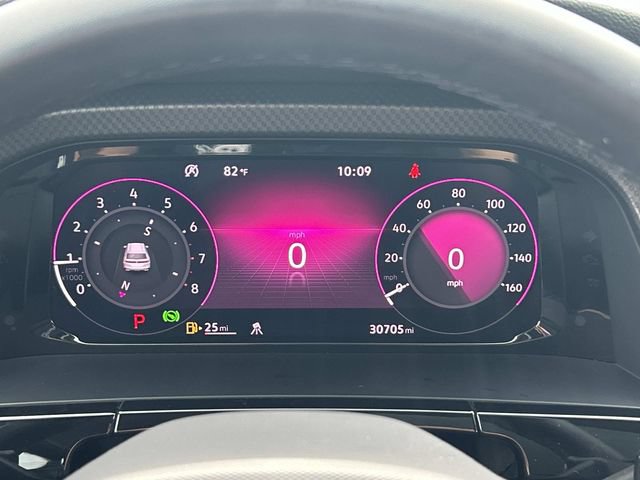 Used 2024 Volkswagen Atlas Peak Edition SE AWD/4WD image 34