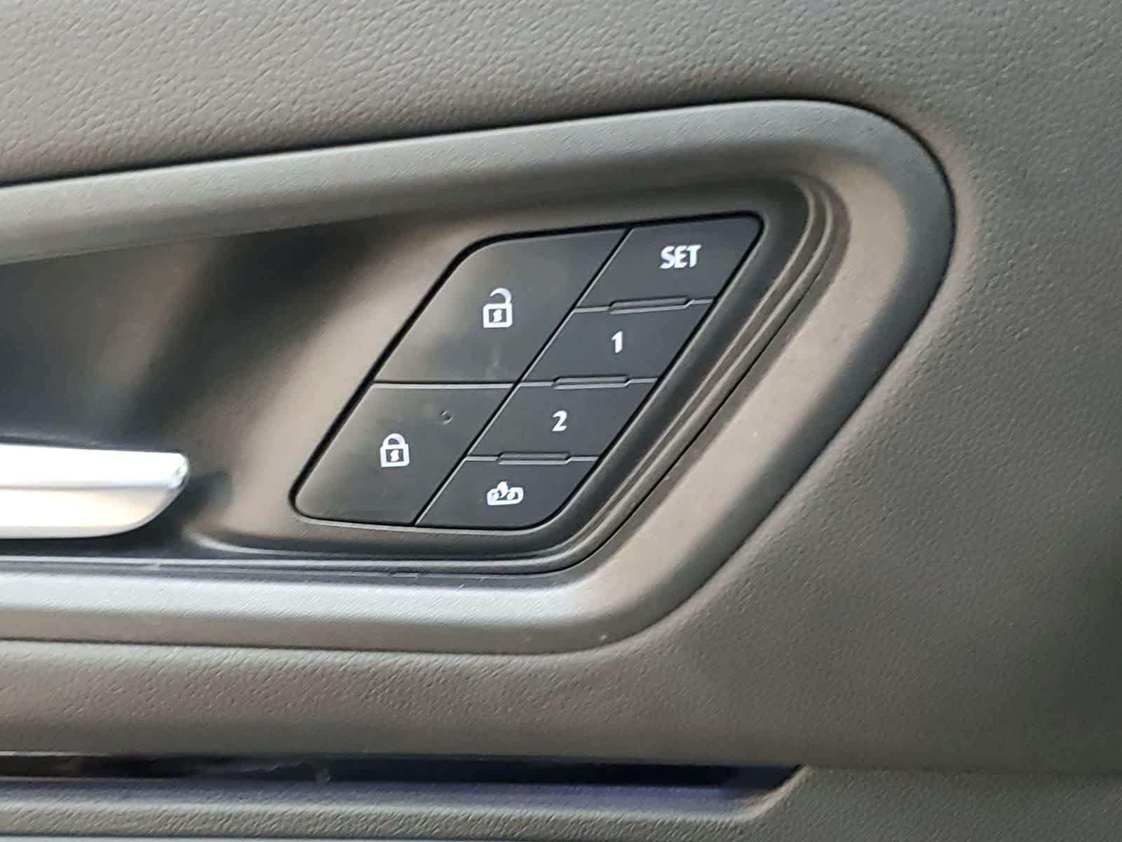 Certified 2025 Honda Prologue Elite image 19