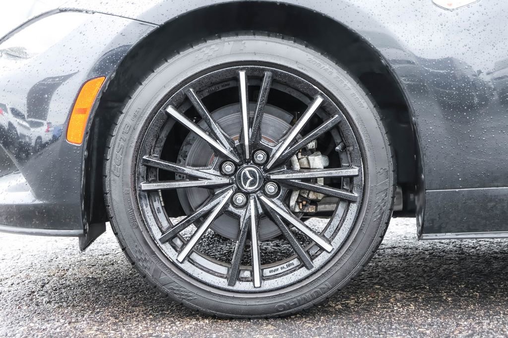 Used 2024 MAZDA MX-5 Miata RF Grand Touring RWD image 15