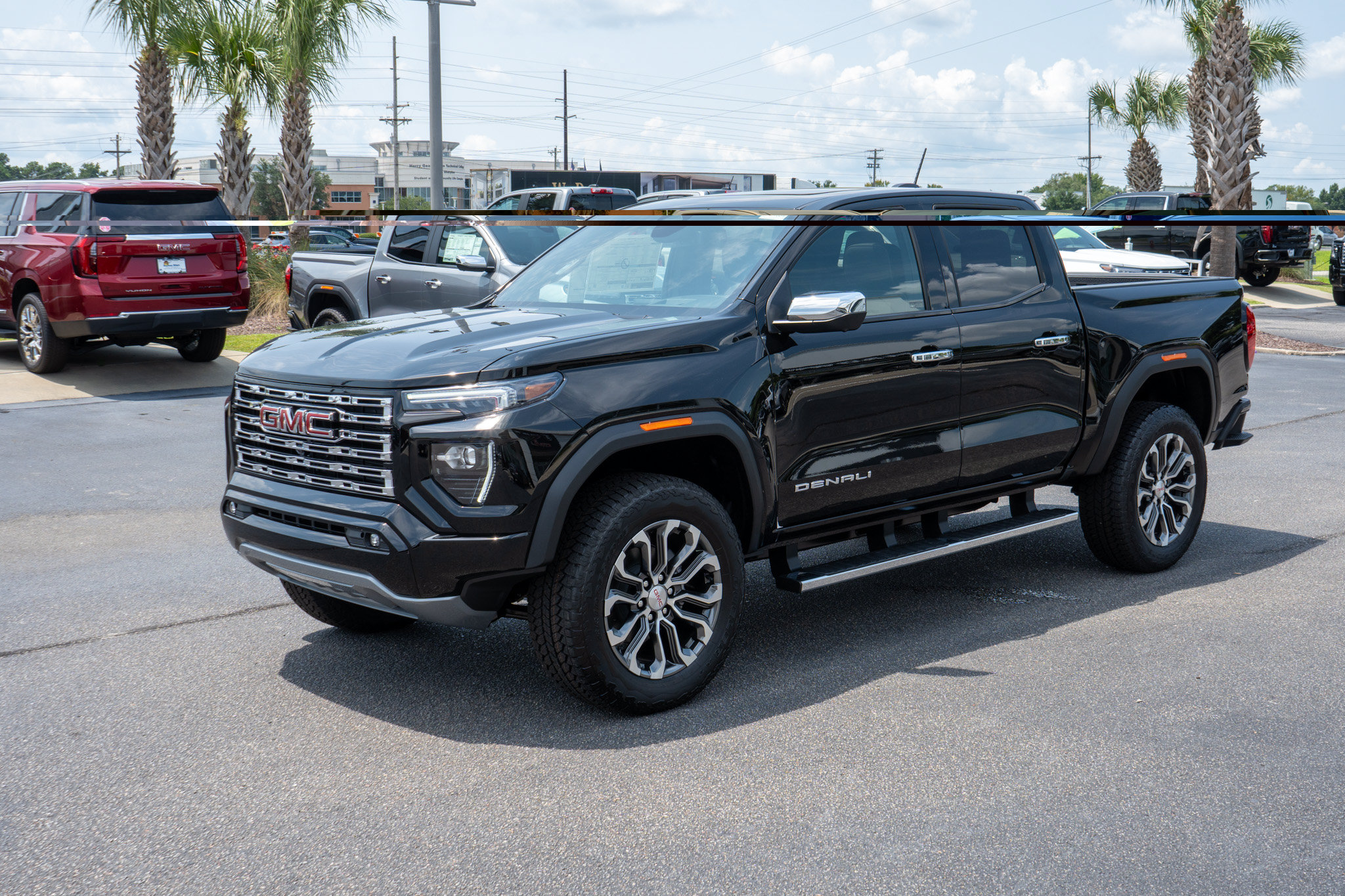 New 2026 GMC Canyon Denali AWD/4WD image 7