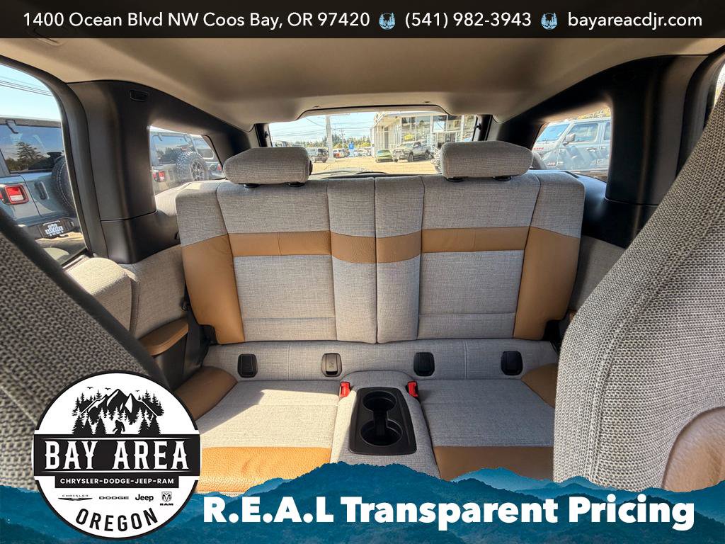 Used 2014 BMW i3 w/ Range Extender RWD image 17