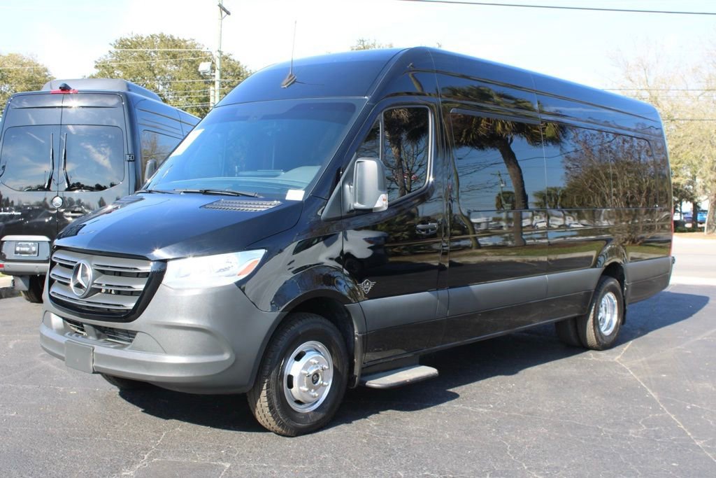 Used 2019 Mercedes-Benz Sprinter 3500 image 9