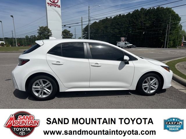 Used 2022 Toyota Corolla SE FWD image 2