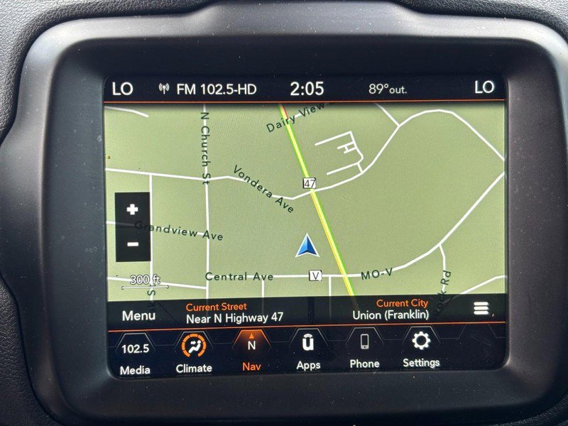 Used 2023 Jeep Renegade Trailhawk image 22