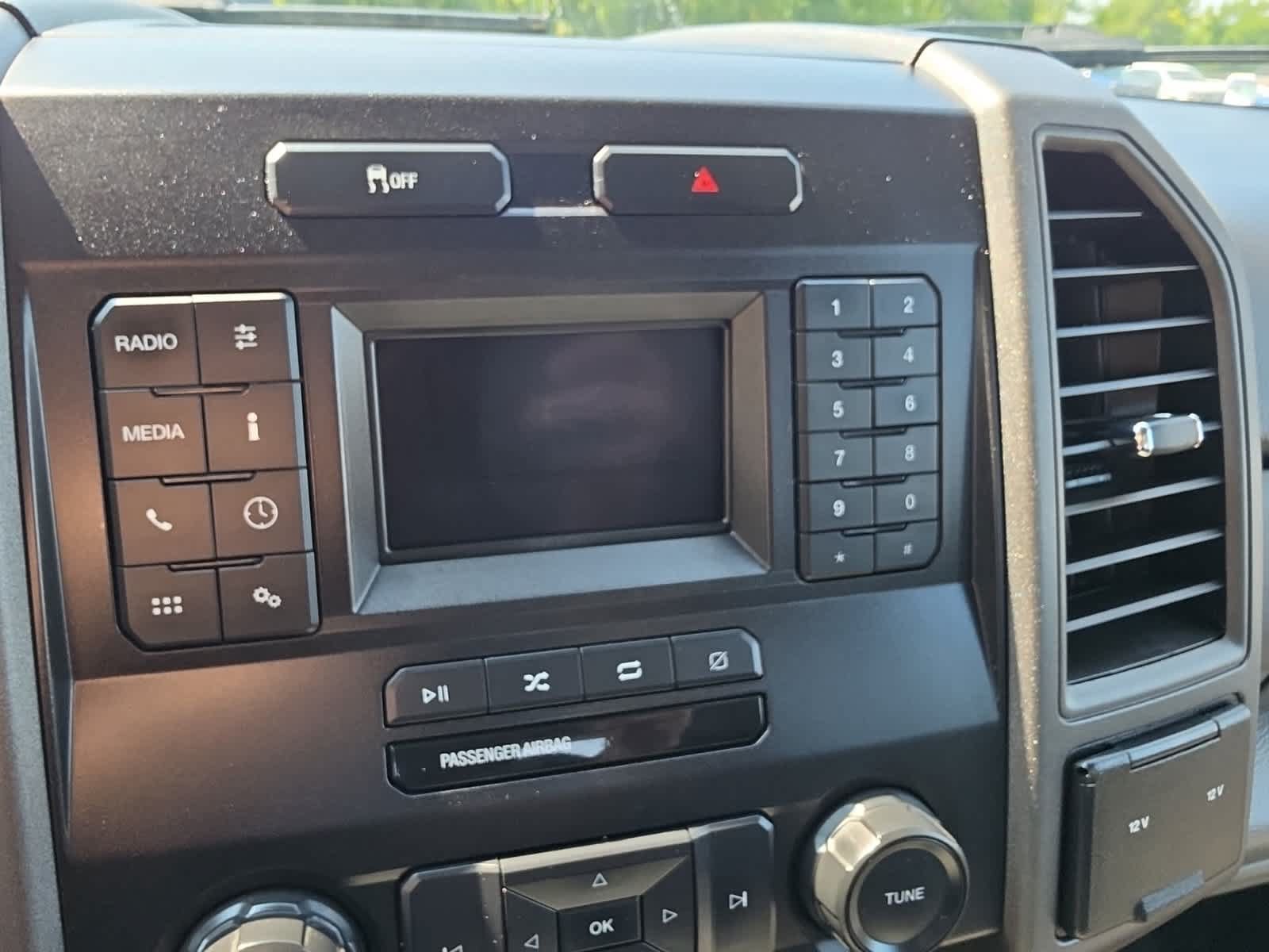Used 2020 Ford F250 XL w/ XL Value Package AWD/4WD image 28