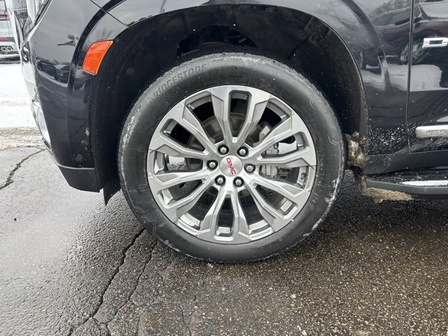 Used 2023 GMC Yukon XL Denali w/ Advanced Technology Package image 10