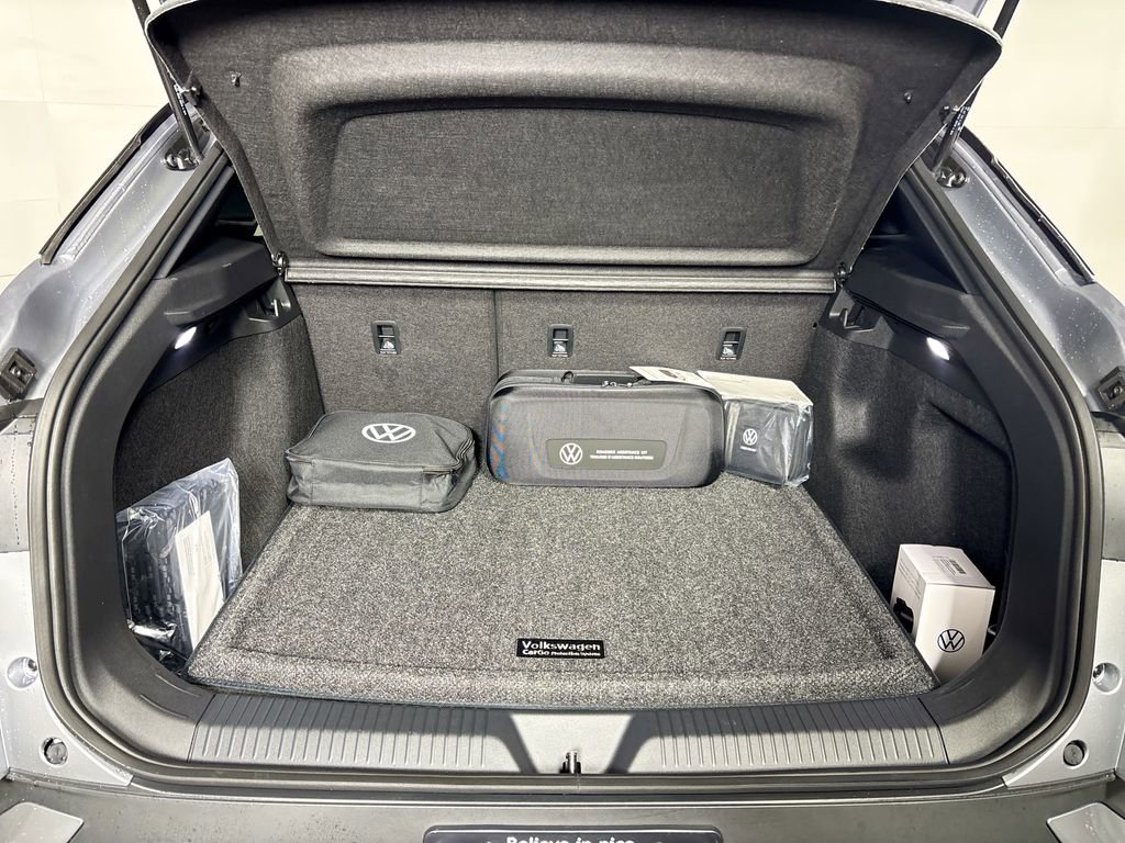 New 2026 Volkswagen ID.4 Pro AWD/4WD image 20