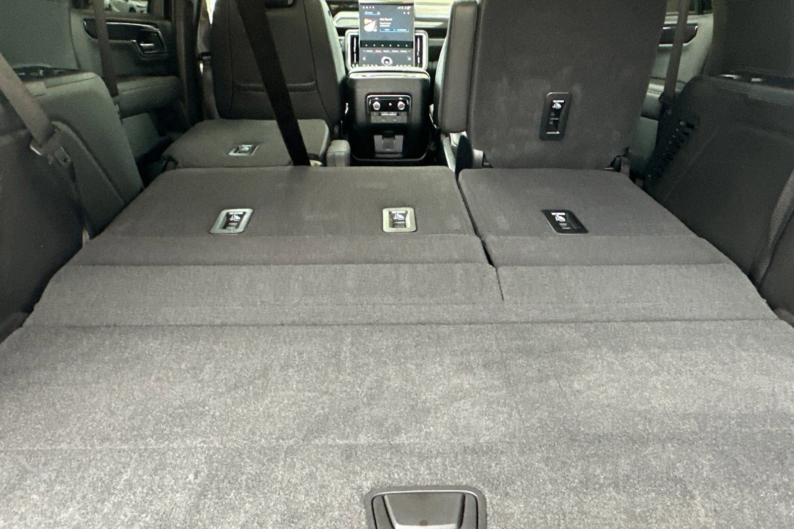 Certified 2025 GMC Yukon Elevation w/ Elevation Premium Package image 17