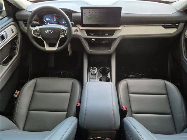 New 2026 Ford Explorer Active w/ Active Comfort Package RWD image 15