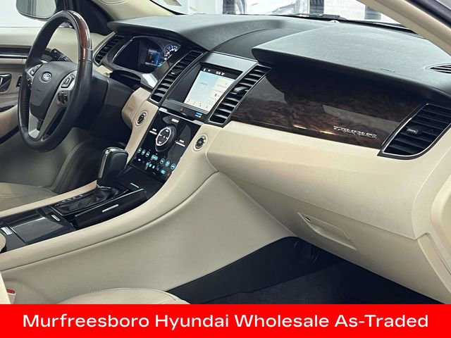 Used 2018 Ford Taurus Limited image 26