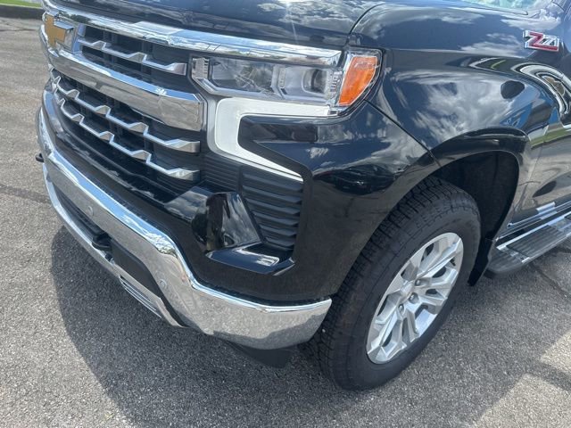 New 2025 Chevrolet Silverado 1500 LTZ w/ Technology Package image 9