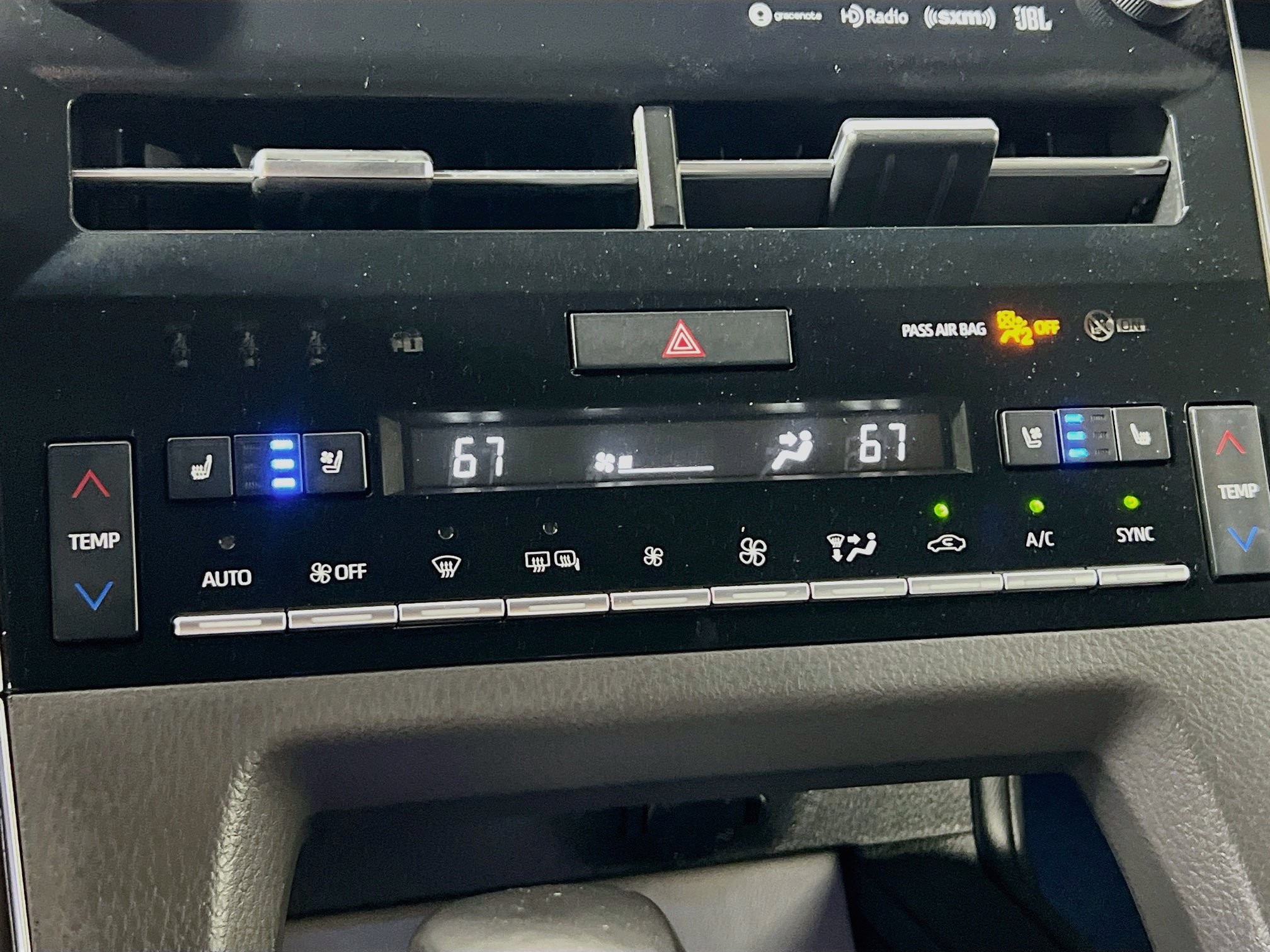 Used 2022 Toyota Avalon Limited w/ Advanced Safety Package FWD image 26