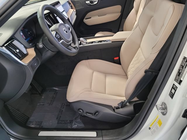 New 2026 Volvo XC60 B5 Plus w/ Protection Package Premier AWD/4WD image 8
