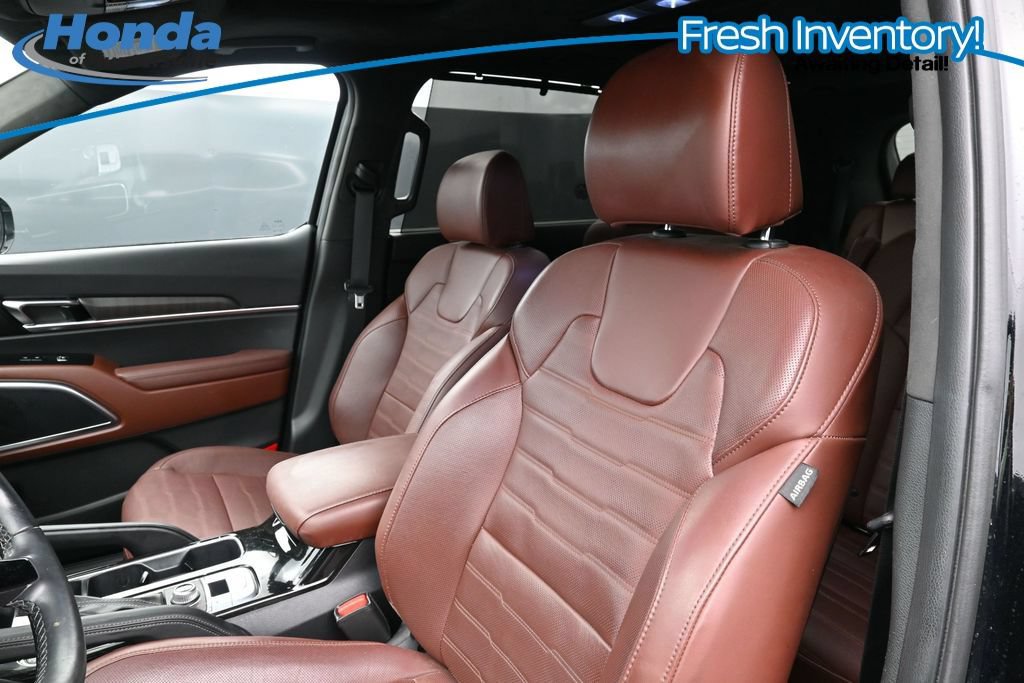 Used 2024 Kia Telluride SX Prestige AWD/4WD image 12