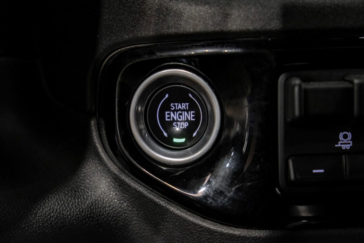 Used 2024 Chevrolet Silverado 2500 High Country w/ High Country Premium Package image 21