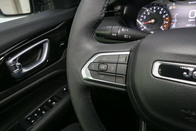 Used 2026 Jeep Compass Limited AWD/4WD image 30