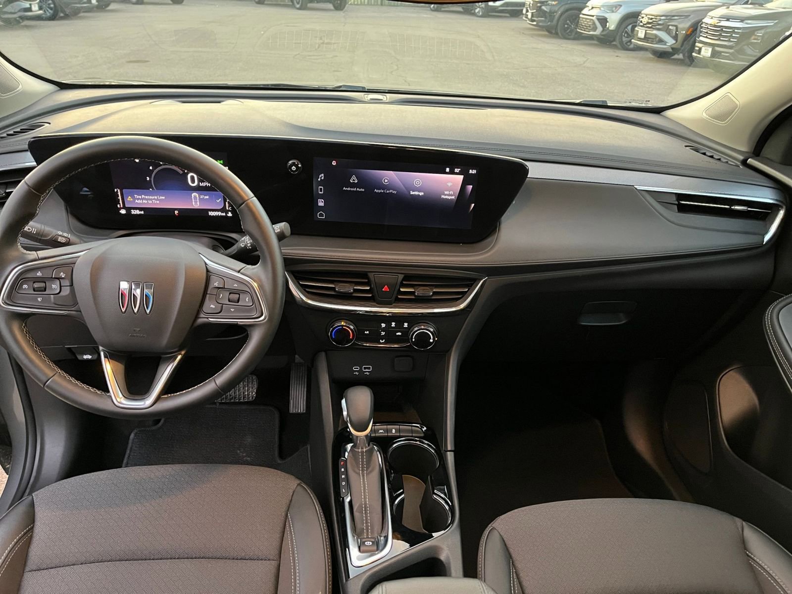 Used 2025 Buick Encore GX Preferred image 32