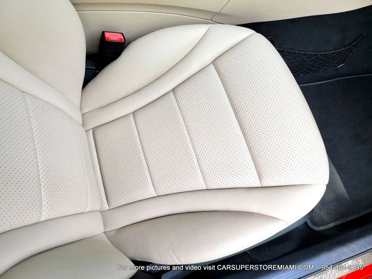 Used 2018 Mercedes-Benz C 300 Sedan image 26