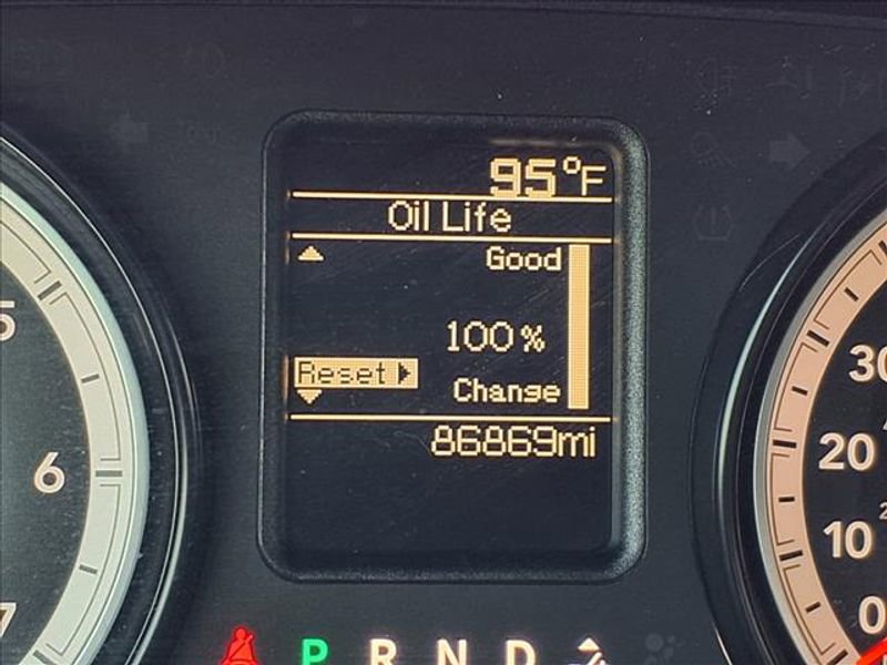 Used 2015 RAM 1500 Express image 19