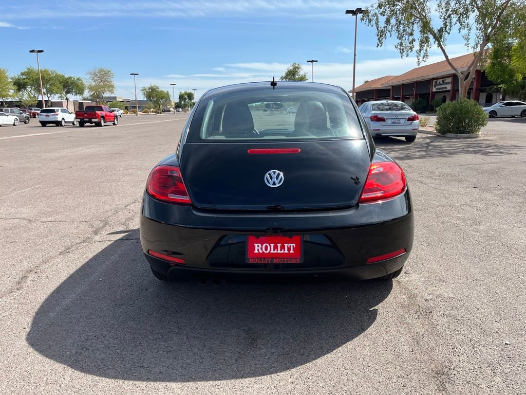 Used 2013 Volkswagen Beetle 2.5 image 7