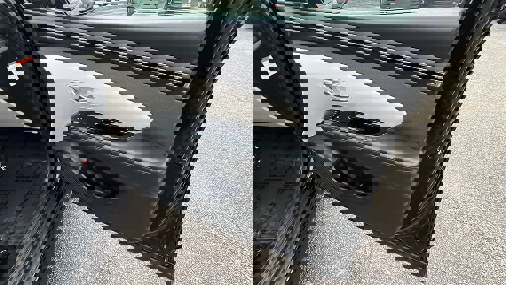 Used 2024 Hyundai Tucson Limited image 17