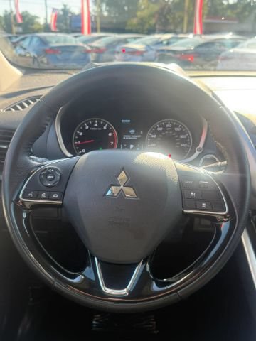 Used 2025 Mitsubishi Eclipse Cross SEL AWD/4WD image 19