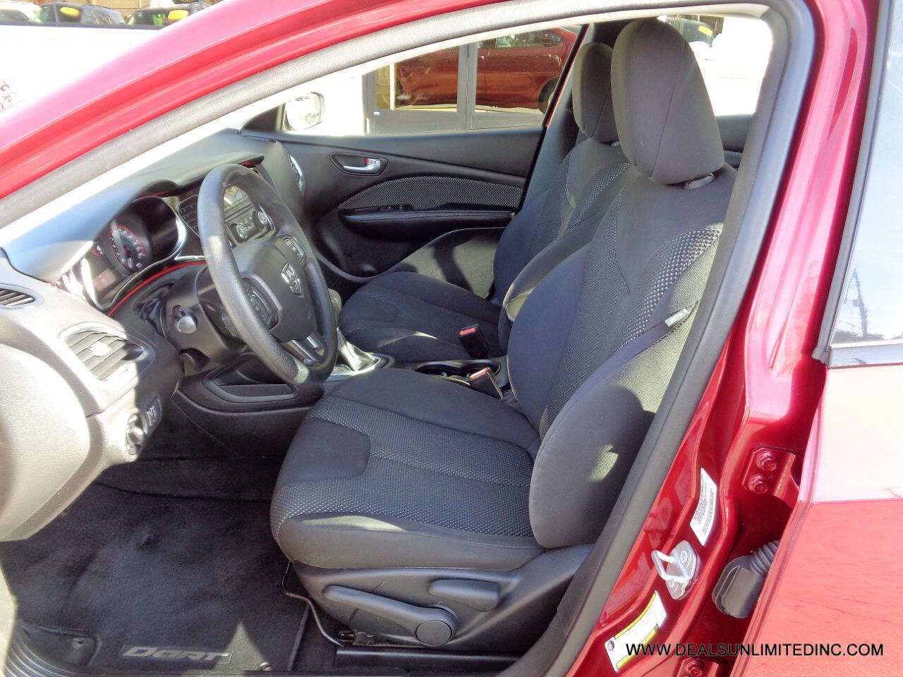 Used 2015 Dodge Dart SE w/ Convenience Group FWD image 8