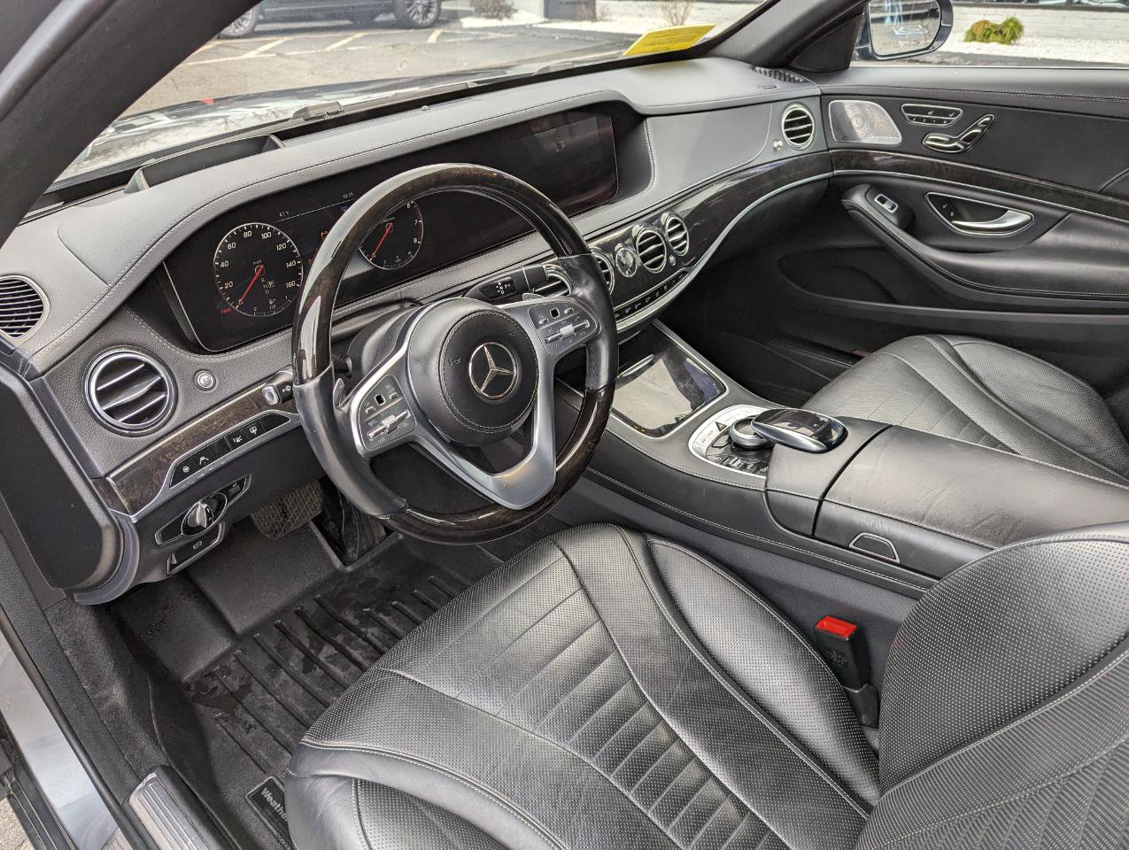 Used 2019 Mercedes-Benz S 560 4MATIC Sedan image 12