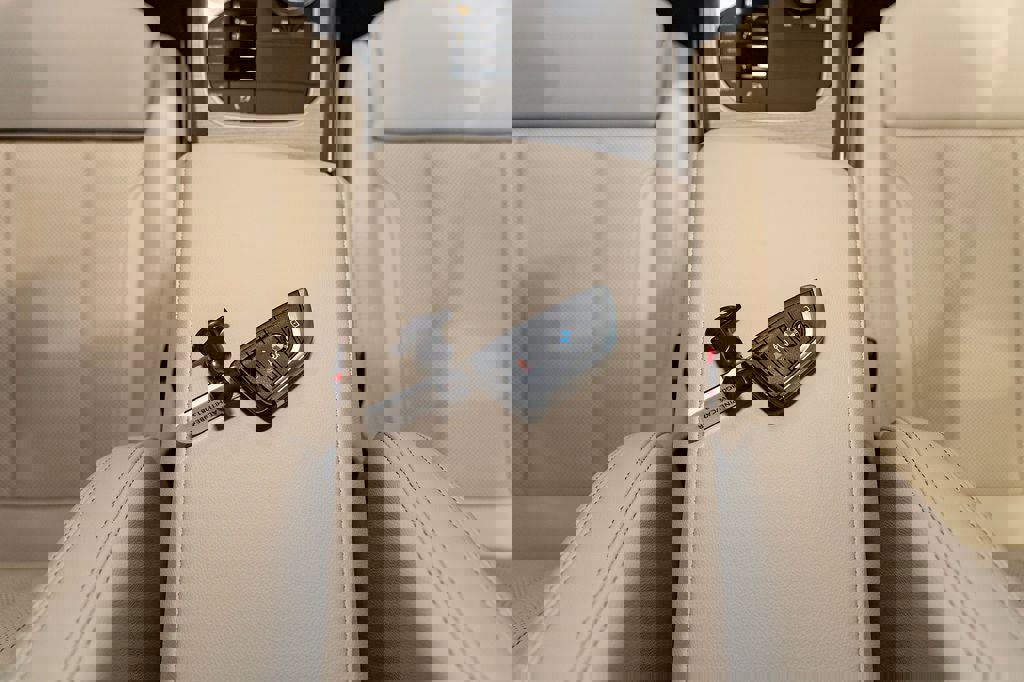 Used 2026 BMW 330i xDrive Sedan w/ Convenience Package image 39